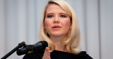 Elizabeth Smart to speak before the Florida Children and Youth Cabinet
